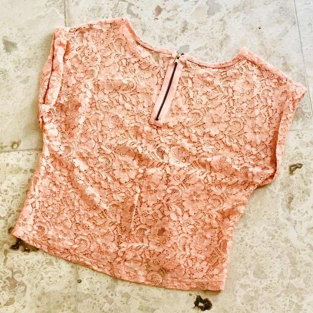 Sheer Lace Appliqué Blouse - Picture 2 of 2